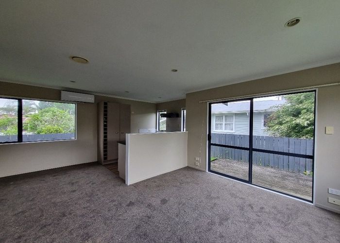  at 100B Cobham Crescent, Kelston, Waitakere City, Auckland
