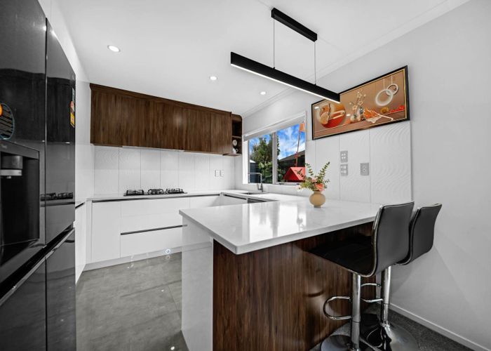  at 6E Regent Street, Papatoetoe, Manukau City, Auckland