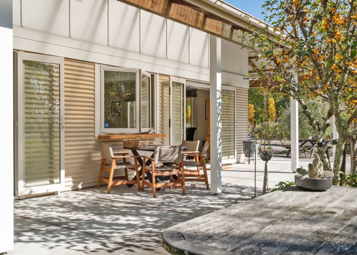  at 84 Jellicoe Street, Greytown