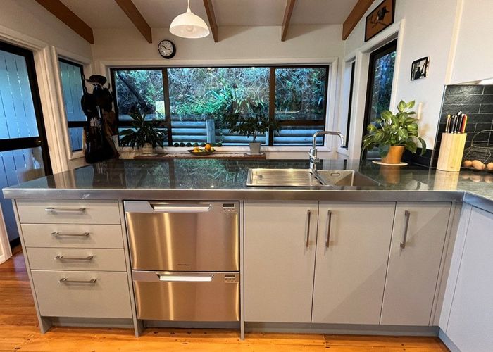  at 4 Roslyn Road, Bluff Hill, Napier