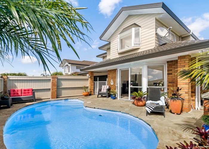  at 113 Wiseley Road, West Harbour, Auckland