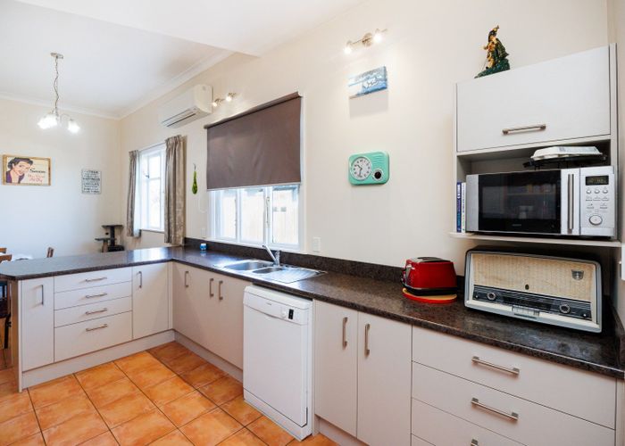  at 93 Featherston Street, Takaro, Palmerston North, Manawatu / Whanganui
