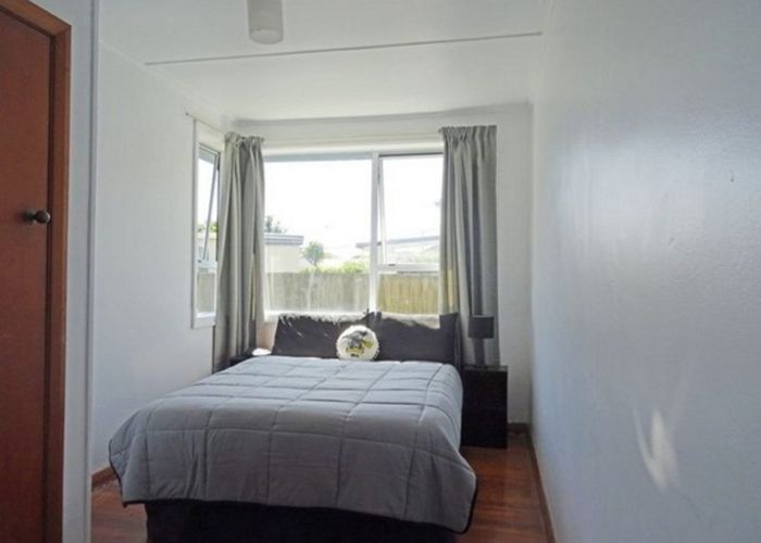  at 1 Avro Crescent, Hornby, Christchurch