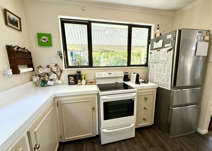  at 11 Ruru Avenue, Otatara