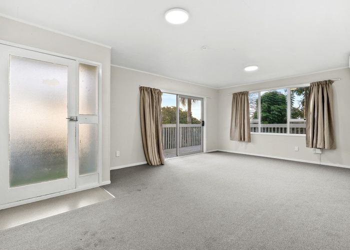  at 11 Chrisarda Place, Red Hill, Papakura, Auckland