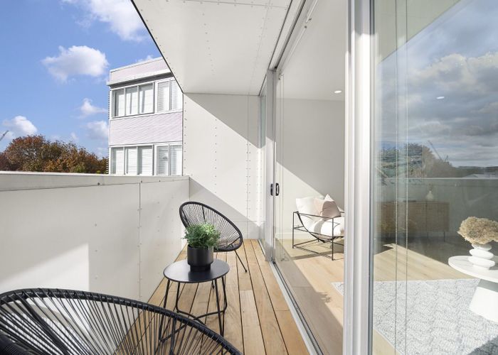  at 3A/2 Fisher-Point Drive, Freemans Bay, Auckland City, Auckland