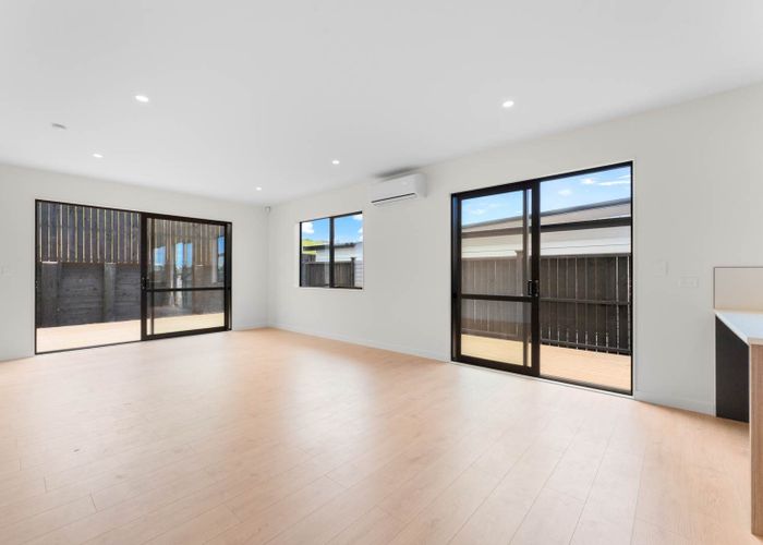  at 12 Kuhu Way, Silverdale, Rodney, Auckland