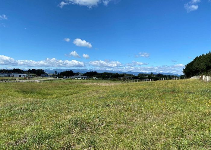  at 1215 Kanuka Drive, Waitarere Beach, Horowhenua, Manawatu / Whanganui