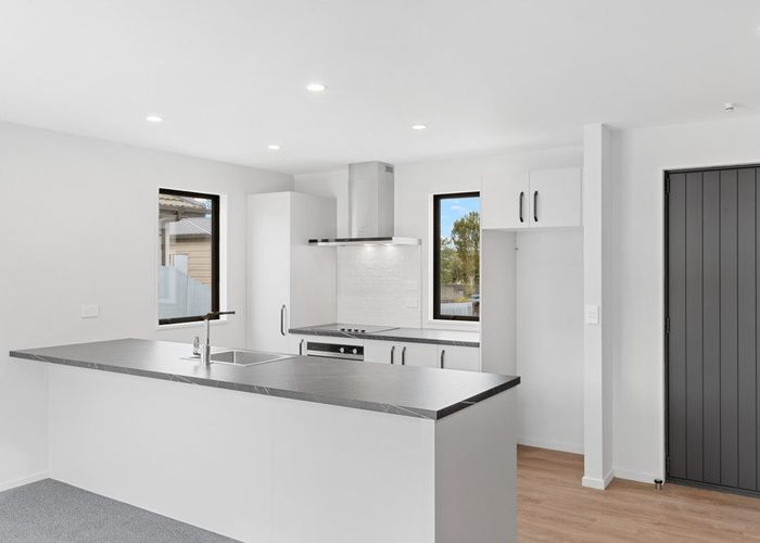  at 1/205 Wainoni Road, Avondale, Christchurch
