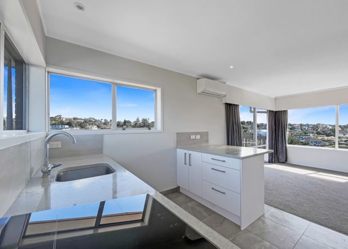 at 11B Eastwood Rise, Browns Bay, North Shore City, Auckland