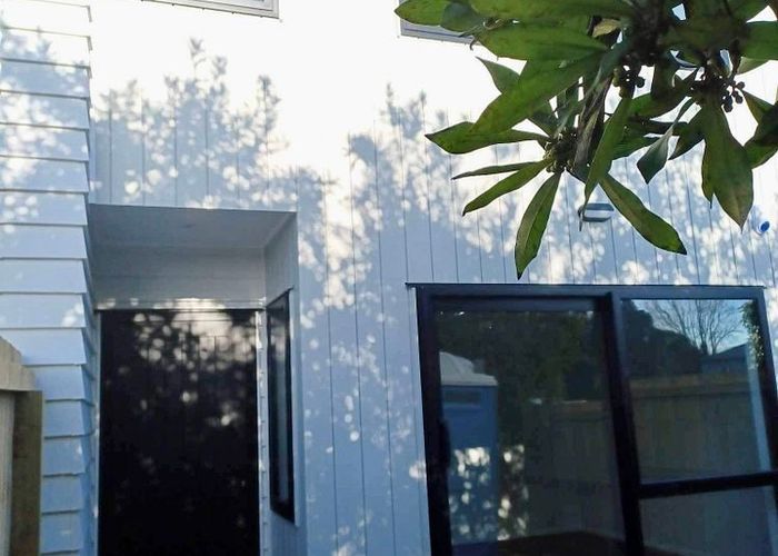  at 33B Sturges Avenue, Otahuhu, Auckland