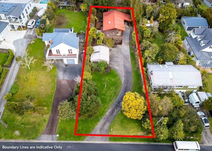  at 10 Outlook Road, Greenhithe, North Shore City, Auckland