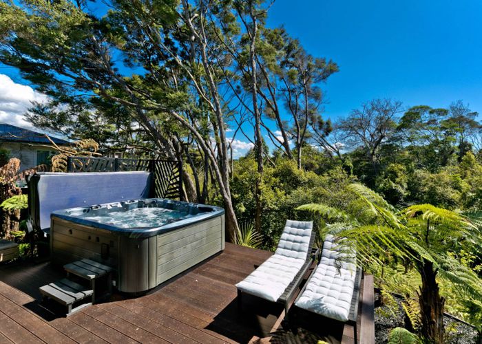  at 35A Bernard Magnus Lane, Greenhithe, Auckland