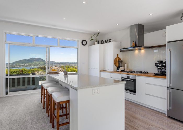  at 48 Stewart Glen, Acacia Bay, Taupo, Waikato