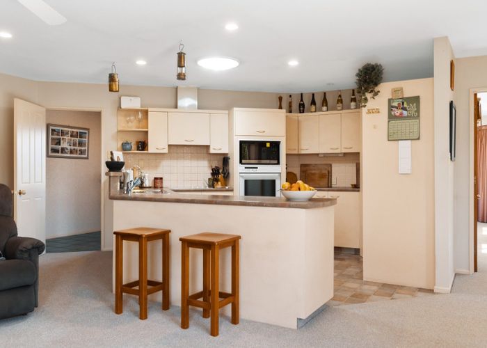  at 10 Mayfair Grove, Alexandra, Alexandra
