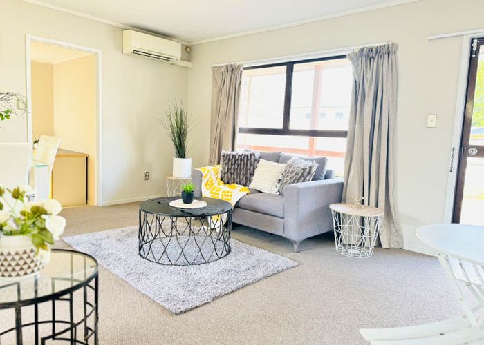 at 2/65 Fitzroy Street, Papatoetoe, Manukau City, Auckland