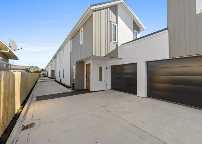  at 2/61 Waltham Road, Sydenham, Christchurch City, Canterbury