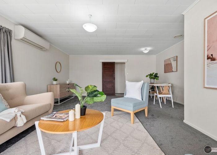  at 79B Park Road, Belmont, Lower Hutt
