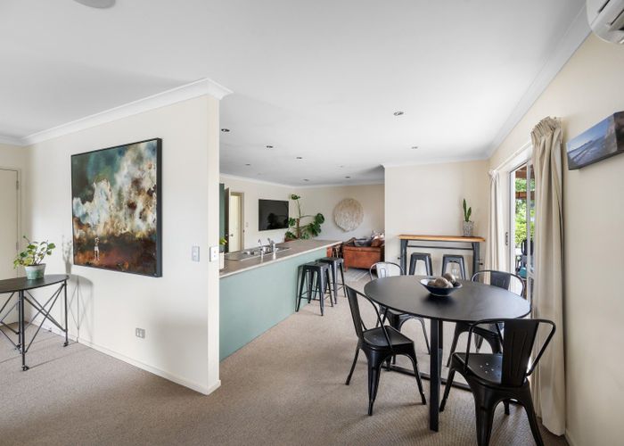  at 396 Southland Place, Raureka, Hastings