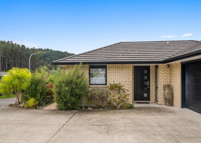  at 85 Riverstone Drive, Riverstone Terraces, Upper Hutt