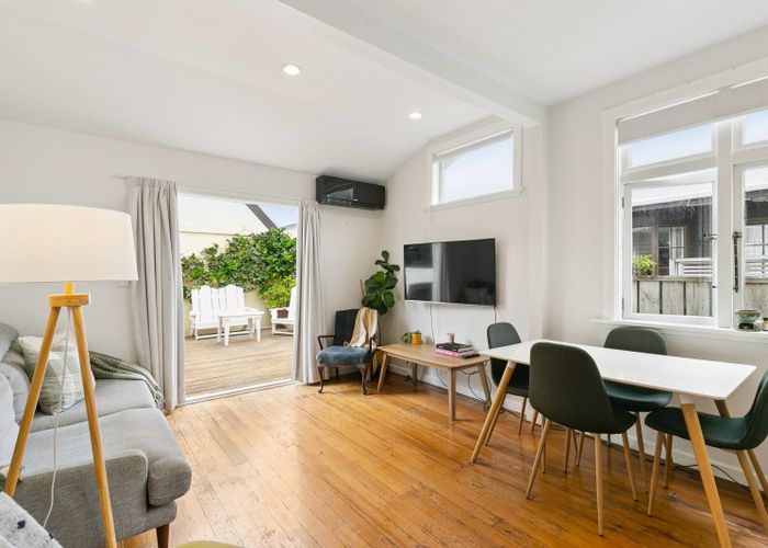  at 83 Miramar Avenue, Miramar, Wellington, Wellington