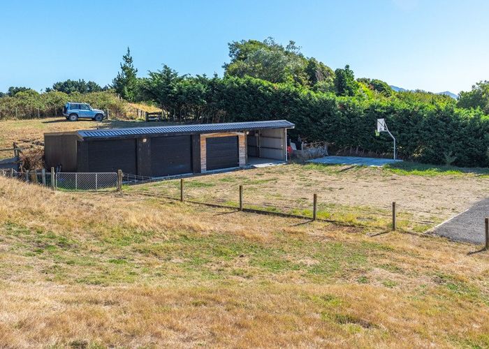  at 9 Waitaheke Road, Otaki