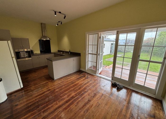  at 253 College Street, West End, Palmerston North, Manawatu / Whanganui