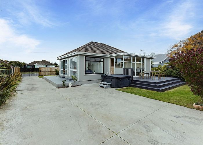  at 146 Baker Street, New Brighton, Christchurch