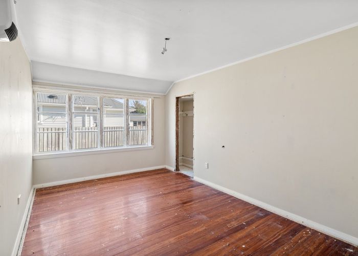  at 12 Glynne Crescent, Spreydon, Christchurch City, Canterbury