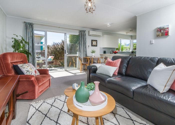  at 2/11 Exeter Street, Stoke, Nelson