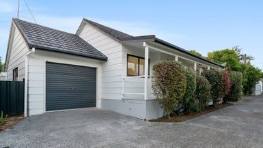  at 2/66 Ireland Road, Panmure, Auckland