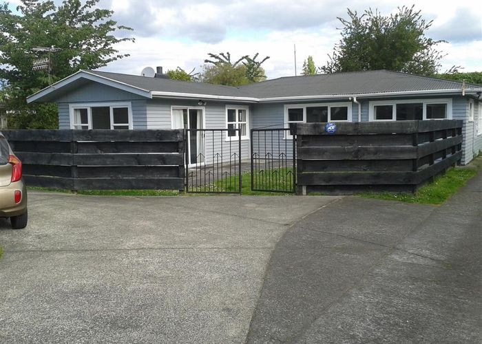  at 24 Fairview Road, Western Heights, Rotorua