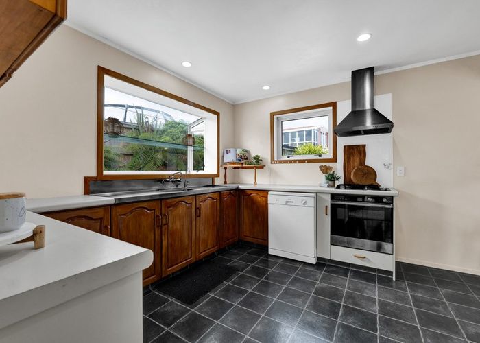 at 102A Frankley Road, Frankleigh Park, New Plymouth