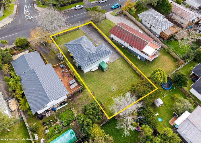  at 31 Bayview Road, Bayview, North Shore City, Auckland