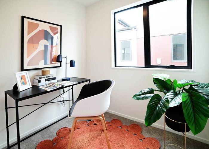  at 31  Kiato Lane, Flat Bush, Manukau City, Auckland
