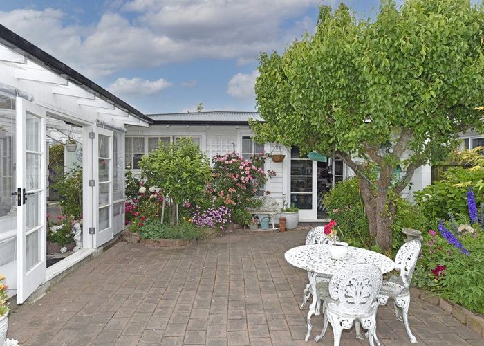  at 13 Hay Street, Bromley, Christchurch City, Canterbury