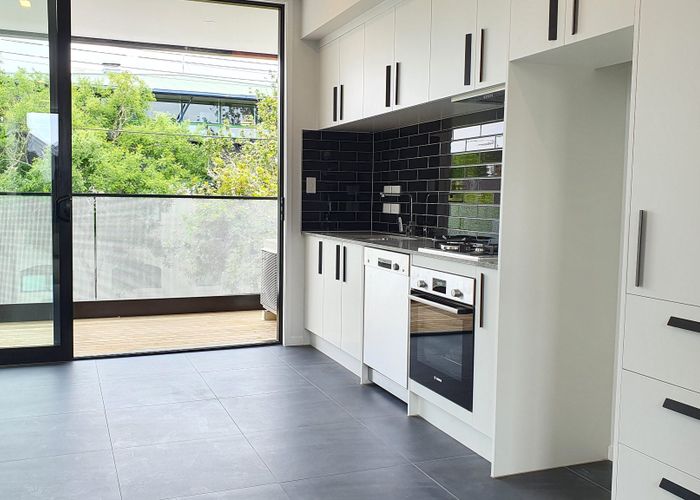  at 2A/3 Walsall Street, Avondale, Auckland City, Auckland