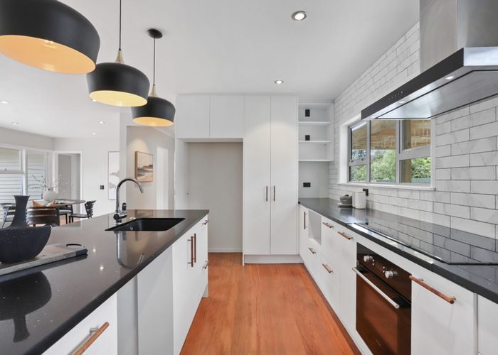  at 17 Golf Road, New Lynn, Waitakere City, Auckland