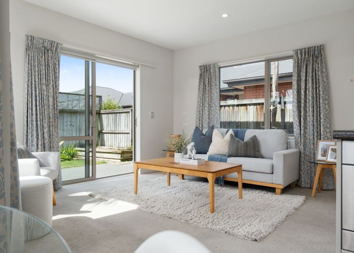  at 6 Streamside Court, Woolston, Christchurch City, Canterbury