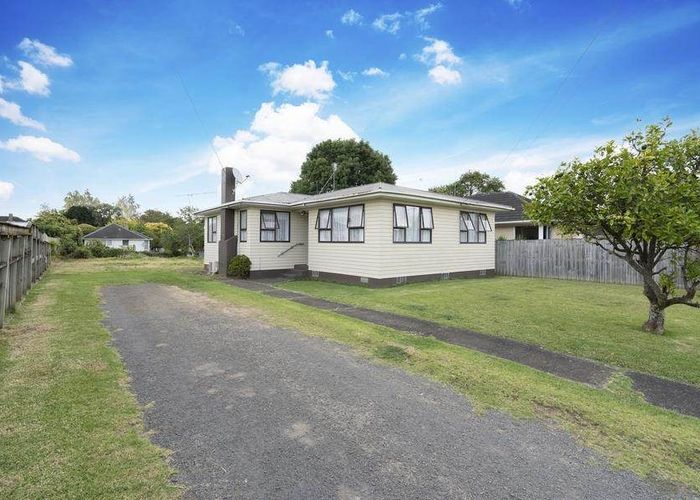  at 22 Laxon Avenue, Otara, Manukau City, Auckland