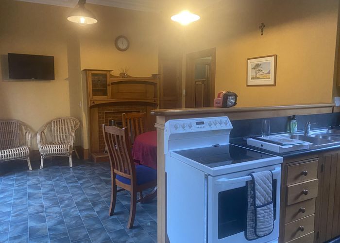  at 19 Bell Street, Featherston