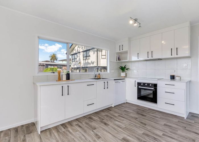  at 34 Lendenfeld Drive, Papatoetoe, Manukau City, Auckland