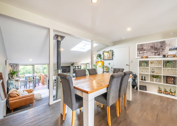  at 10 Seymour Grove, Kingsley Heights, Upper Hutt