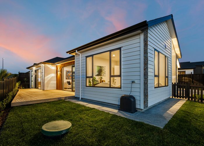  at 22 Tipu Crescent, Milldale, Rodney, Auckland
