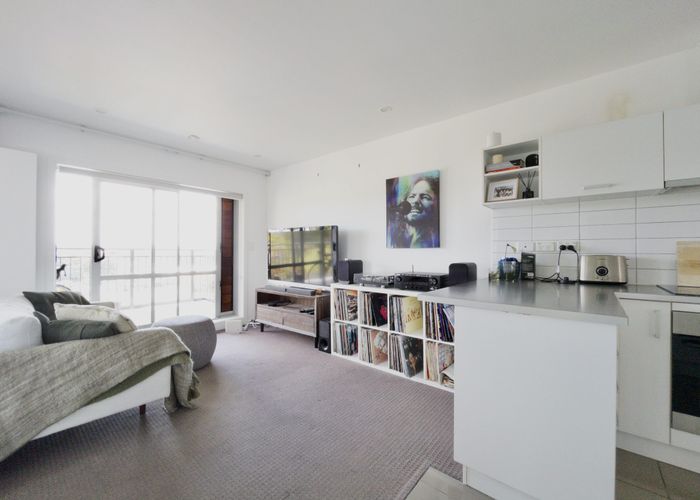  at c21/71 Spencer Road, Albany, North Shore City, Auckland