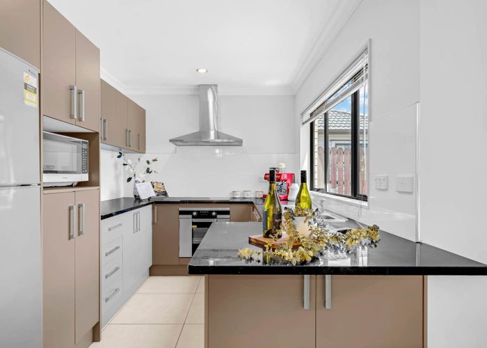  at 15A Sentosa Place, Clover Park, Manukau City, Auckland