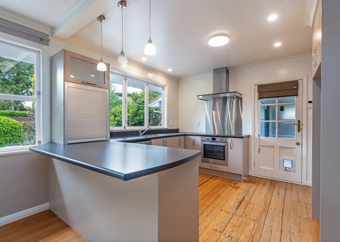  at 12 Wigan Place, Hokowhitu, Palmerston North, Manawatu / Whanganui