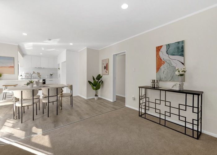  at 97 Gosford Drive, Botany Downs, Manukau City, Auckland