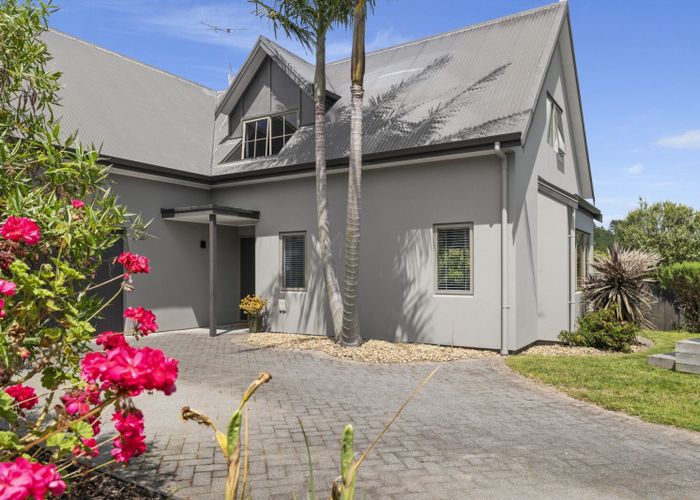  at 27 Solander Drive, Welcome Bay, Tauranga