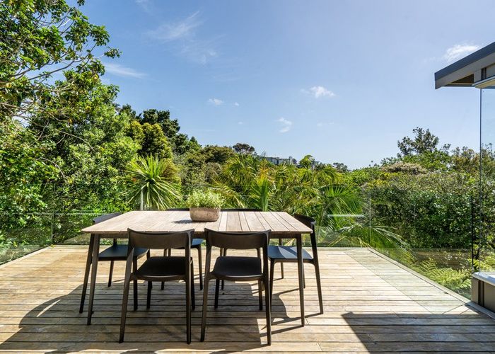  at 61 Hinemoa Street, Birkenhead, Auckland